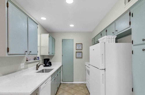 Medical Center District House | Mins to UTHospital - Northside Hideaway, Left Unit