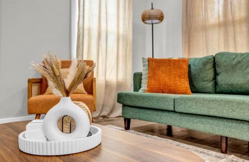 Atlanta House | Modern Boho Luxe Oasis Near Downtown ATL with Spa and Fire-pit