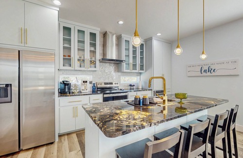 Granite Shoals House | Modern Living in Texas! Home 2 Blocks to Lake LBJ