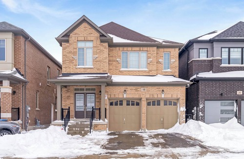 Caledon House | Modern Luxury 5 ⭐ Space in Caledon| Sleeps 8