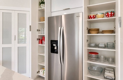 Miami Gardens House | Modern Miami Home - Sleeps 12 - Near Hard Rock