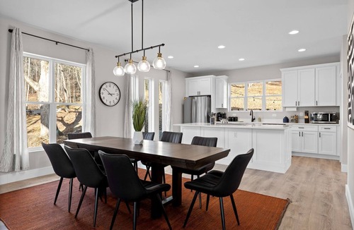 Chickamauga Cottage | Modern Trio of Cottages Perfect for Large Family Groups in Chickamauga, Georgia