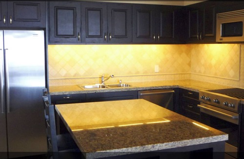 Paraiso Escondido Villa | MONTECRISTO Charming 3-bedroom villa with AC in marvelous Cabo San Lucas