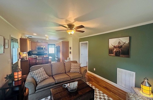 Chickamauga Cottage | Mountain Cove Farms Resort