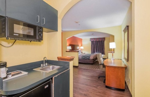 Madison Hotel | MY HOME & SUITES MADISON