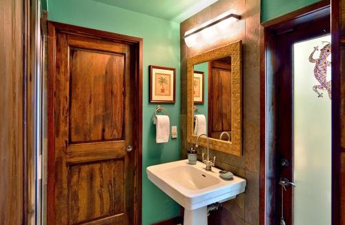 Historic Seaport House | Namaste