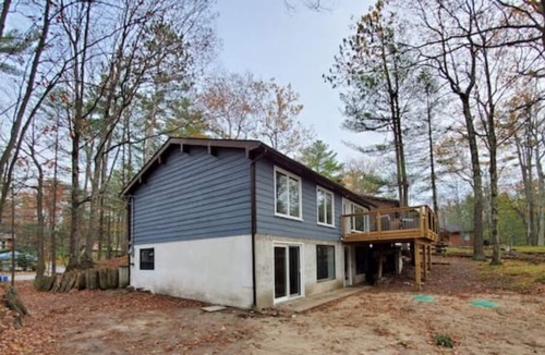 Lafontaine House | Nature's Cottage Tiny (Lafontaine Beach)