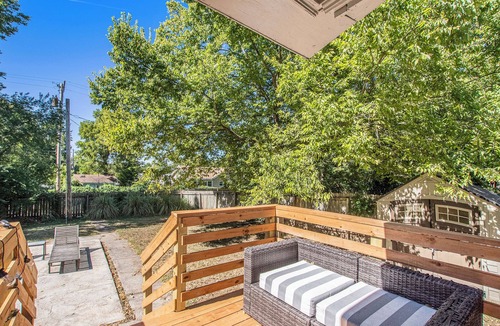 Rosedale House | New 2 BR home close to KU med and Westport