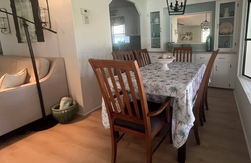 Jacarandas House | NEW: Golf, Pool, Hot Tub, Golf Cart—3br 2ba 1634 sqft home in Lake Fairways CC