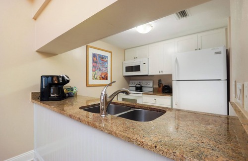 Captiva Condo | Newly Renovated, Two Bedroom, Gulf Front Condo with Loft - Beach Villa 2537