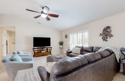 Englewood East House | No Regrets