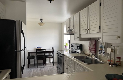 Sidney Condo | Ocean view one bedroom condo with indoor pool
