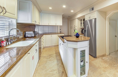 Lauderdale Beach House | Oceanfront Retreat w/Pool in Fort Lauderdale!