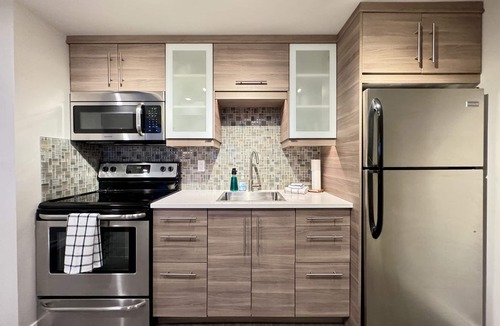 Regional District of Nanaimo Hotel | Oceanfront Studio with Loft - amazing views!