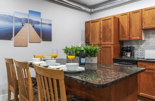 Vernon Apartment | Okanagan Lakeview Oasis, 2 Bed, 2 Bath, Sleeps 6