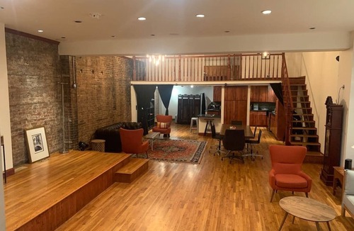 Gowanus Apartment | Opera Loft | Large full floor loft on Fifth Avenue