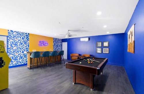 Medical Center District House | Outdoor Oasis - Poolside Movie Nights - Sleeps 16