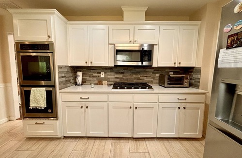 Carrollton House | Peaceful Spacious Family Retreat, Fast WiFi and Minutes to Everything