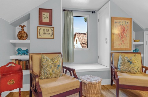 Boerne House | PERFECT COUPLES GET AWAY IN THE HEART OF DOWNTOWN BOERNE!