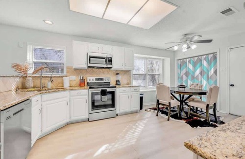 Plano House | Perfect Plano w/Pool/4 BDR PingPong Air Hockey