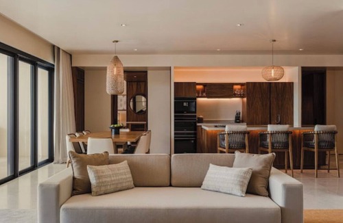 Los Cabos Apartment | PGA Tour Championship week Nobu 3-bedroom apartment with AC in Cabo San Lucas