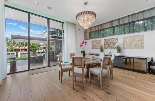 Venetian Islands House | Playa Villa - Modern Luxury Redefined