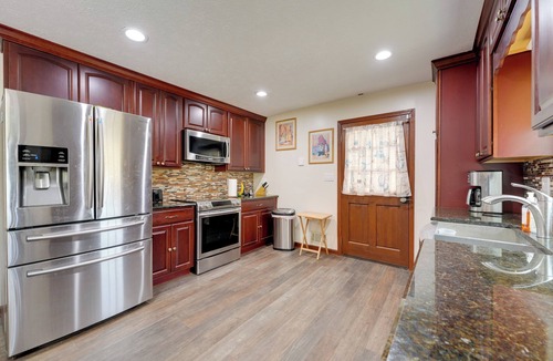 Smyrna House | Pool + Basketball Court: Smyrna Family Home + Yard