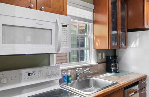 The Meadows Condo | Poolside Hide-Away @ Palm Gardens offered by Rent Key West Vacations