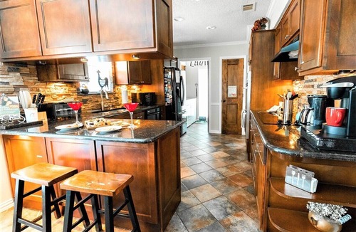 Plano House | Premier Secluded Oasis w/Diving Pool, Hot Tub, Koi Pond & Outdoor Shower