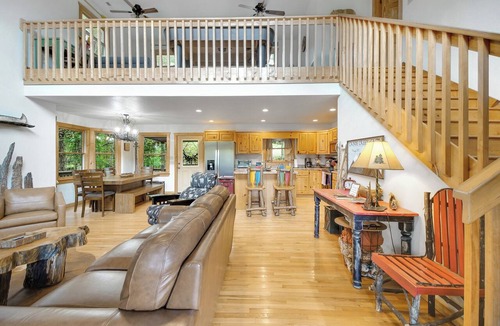 Murphy Cabin | Private Creekside Mountain View Retreat - Hot Tub/Game Room/Fire Pit