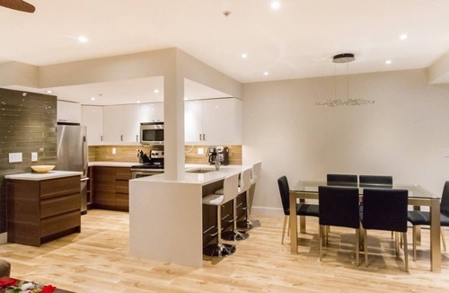 Village North House | Private Hot Tub & AC | Pool | Free Parking | Steps to Village, Lifts & Bike Park