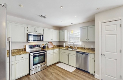 Savannah House | Private Pool: Quiet Family Home in Savannah