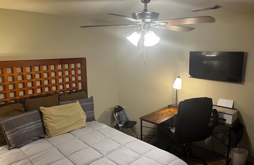 Channelview House | PRIVATE SPACIOUS AND COZY 3-bedroom house in charming Channelview relaxing stays