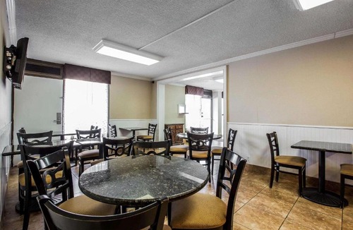 Madison Hotel | Quality Inn Madison