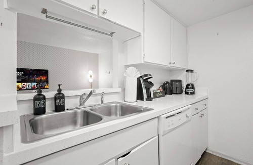 Hyde Park Apartment | Quiet Central Austin Getaway Near UT