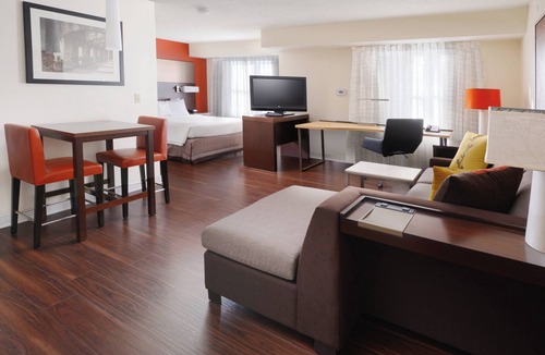 Oak Park - Northwood Hotel | Residence Inn By Marriott San Antonio Airport/Alamo Heights