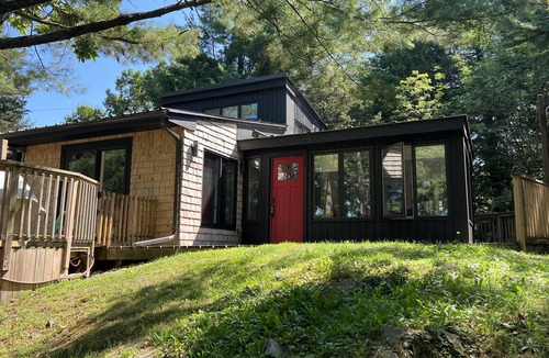Lansdowne Cottage | Riviera - A gathering spot