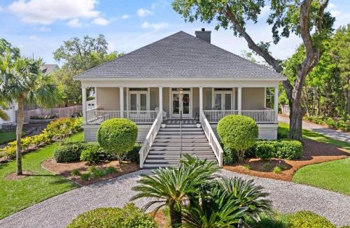 Saint Simons Heights House | Rowantree Retreat