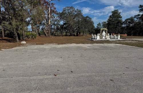 Brooksville RV Rental | Safe & Peaceful Property for RV Parking or Campers-Lot 102
