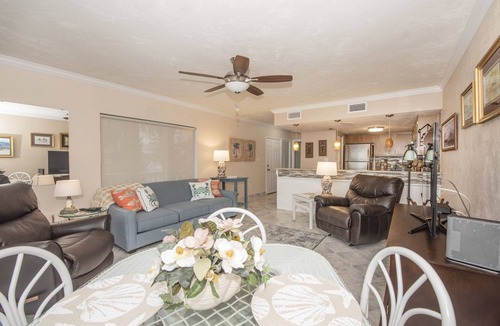 Panacea Condo | "Salty Breezes", Panacea.Bay Front, Balcony, Pool, No Boats, No Pets, Wifi