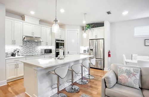 Arlington Park House | Sarasota Luxury Vacation for 12