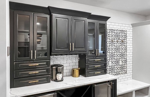 Old East Hill House | Showstopper-Charming home! Ask about our Summer Deals!