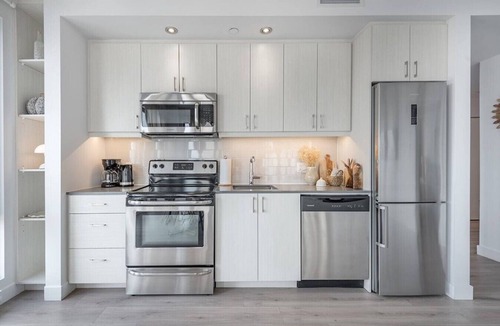 International District Apartment | Skyline Penthouse | 360° Views