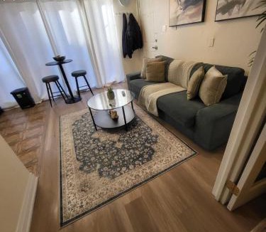 St. Catharines House | Small Apartment for 2