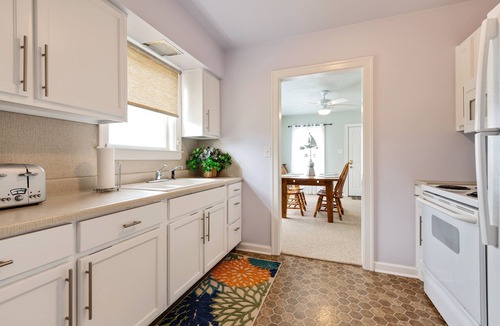 Buchanan Dam House | Small but cozy apartment style lakefront home on Buchanan Dam with great views!