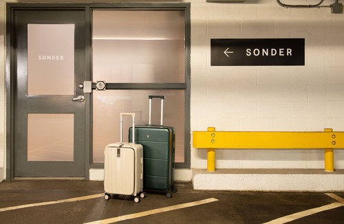 West End Apartment | Sonder at Revival | King Room+