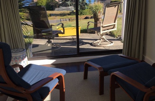 Sooke House | Sooke Ocean View Suite - quiet, walkable, perfect for couples, close to trails