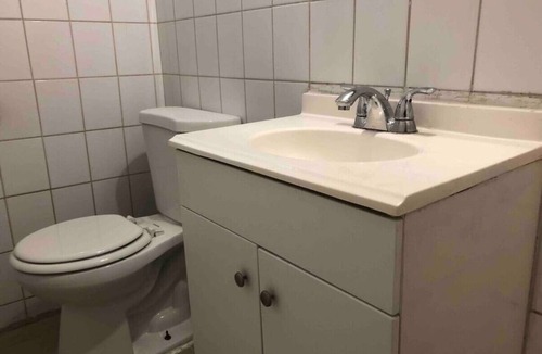 Paterson Apartment | Spacious 2-bedroom plus sofa bed, private street entrance, sleeps 5