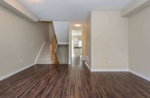 Essa House | Spacious 3-4 Bdrm New Town Home