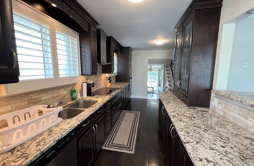 Kennedy Park House | Spacious 3BR Toronto Home Near Downtown